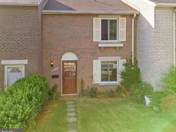 19420 THOMAS FARM ROAD , GAITHERSBURG, MD 20886