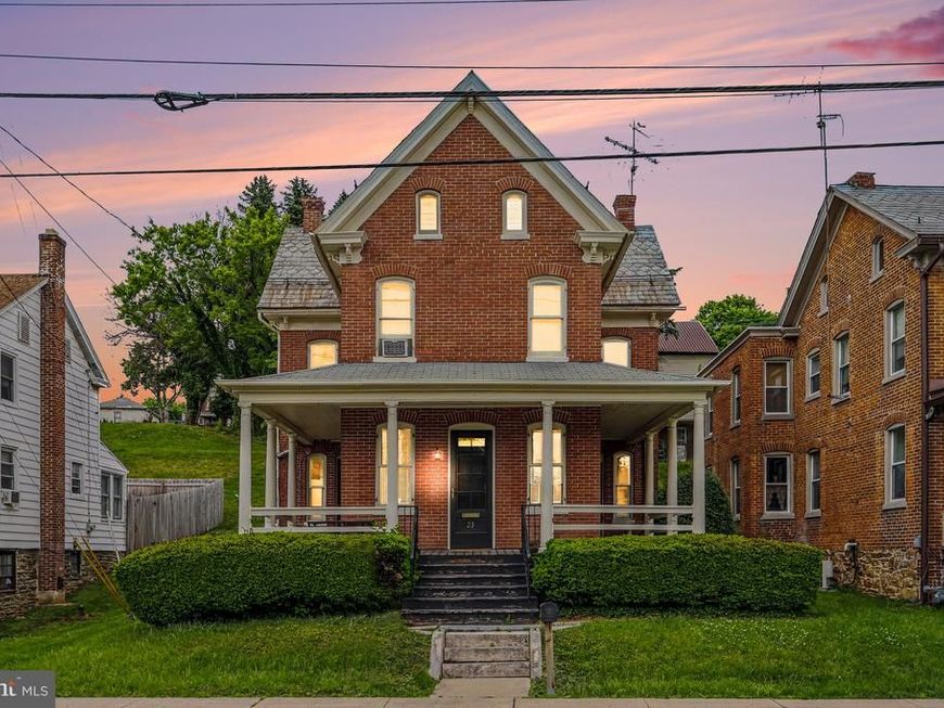 23 W George Street , Yoe, PA 17313 Main Photo