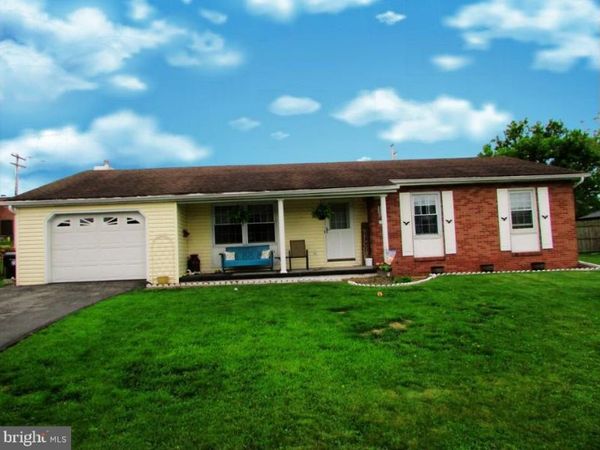 922 E HIGH STREET , BELLEFONTE, PA 16823