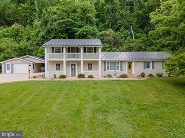 2586 PINE GROVE, STANLEY, VA 22851