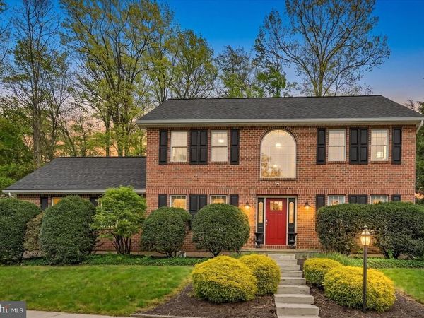 25 TALL OAKS DRIVE, POTTSVILLE, PA 17901