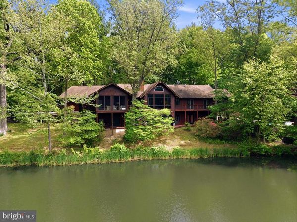 21605 GENTRY LANE, BROOKEVILLE, MD 20833