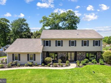 329 SHERWOOD DRIVE, YARDLEY, PA 19067