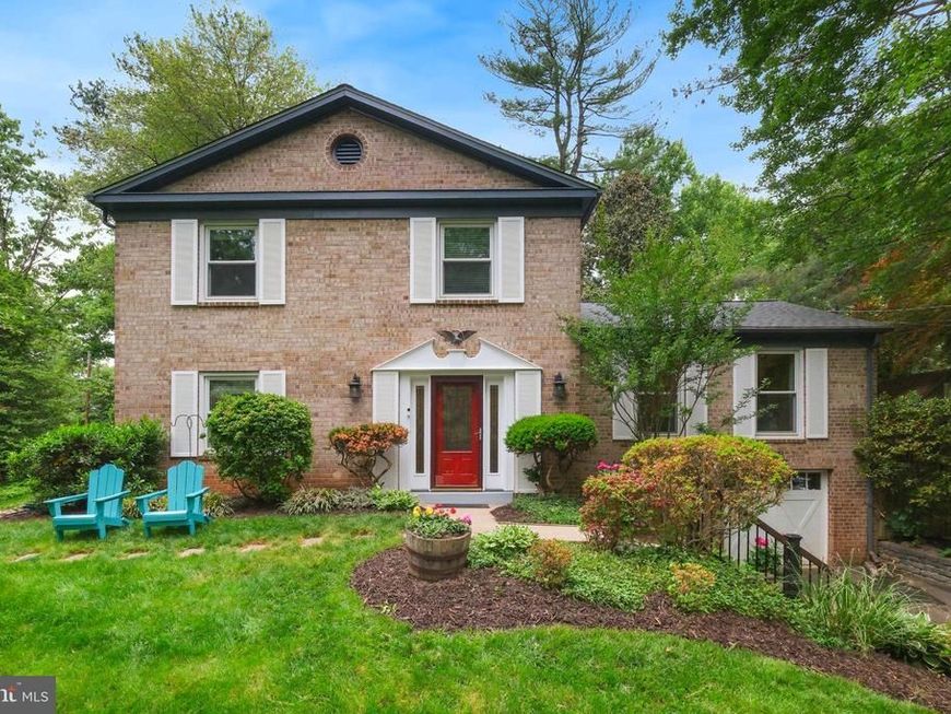 2295 Dunster Lane , Potomac, MD 20854 Main Photo