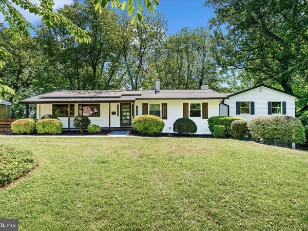 12509 KNIGHTSBRIDGE COURT , ROCKVILLE, MD 20850