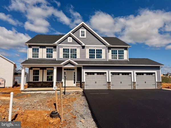 406 EAST CLARISSA DRIVE, SHIPPENSBURG, PA 17257