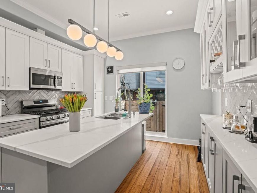 1751 S Taylor Street, Philadelphia, PA 19145 Main Photo