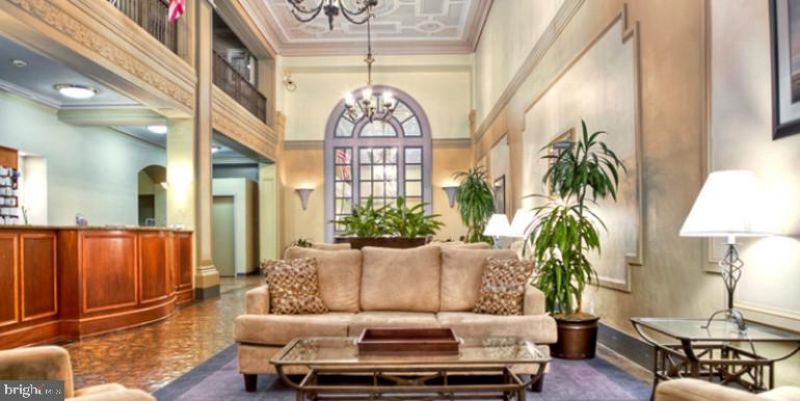 3900 Chestnut Street, Unit 612, Philadelphia, PA 19104 Main Photo