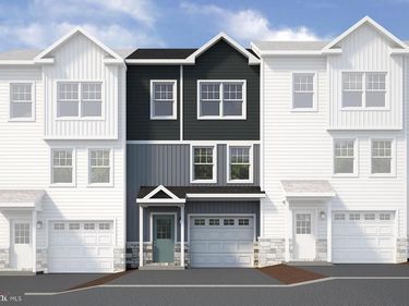 182 HIGHPOINT PARK DRIVE, PLEASANT GAP, PA 16823