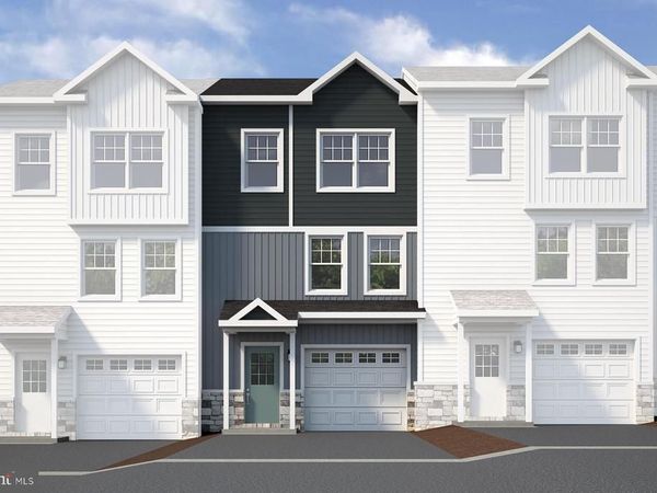 182 HIGHPOINT PARK DRIVE , PLEASANT GAP, PA 16823