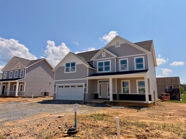 405 EAST CLARISSA DRIVE, SHIPPENSBURG, PA 17257