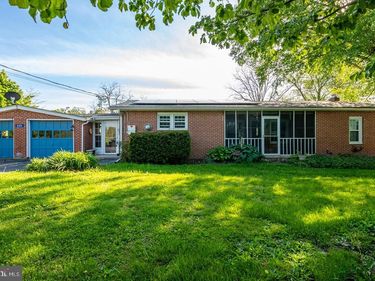 240 OLEY LINE ROAD, DOUGLASSVILLE, PA 19518