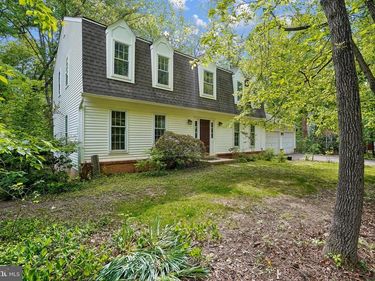 10802 DAYFLOWER COURT , RESTON, VA 20191