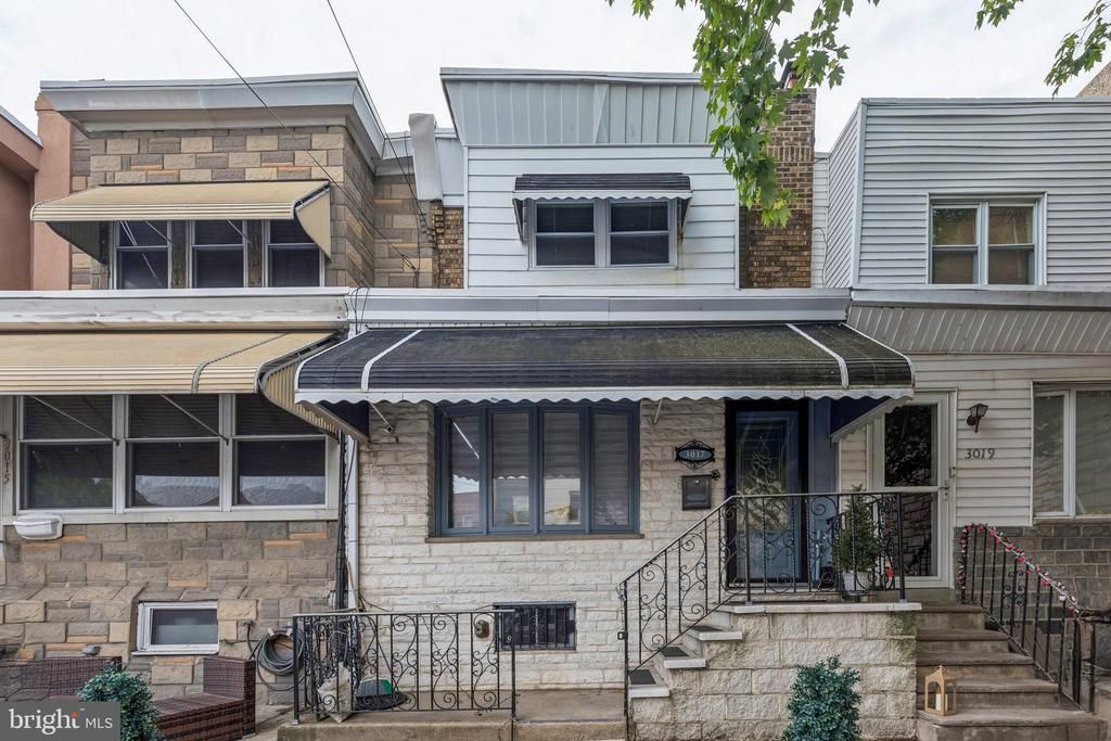 3017 S 15th Street, Philadelphia, PA 19145 Main Photo