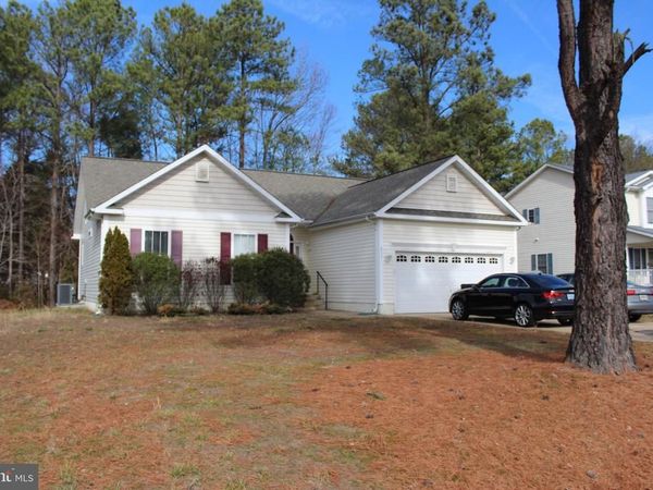 211 DOGWOOD AVENUE, COLONIAL BEACH, VA 22443