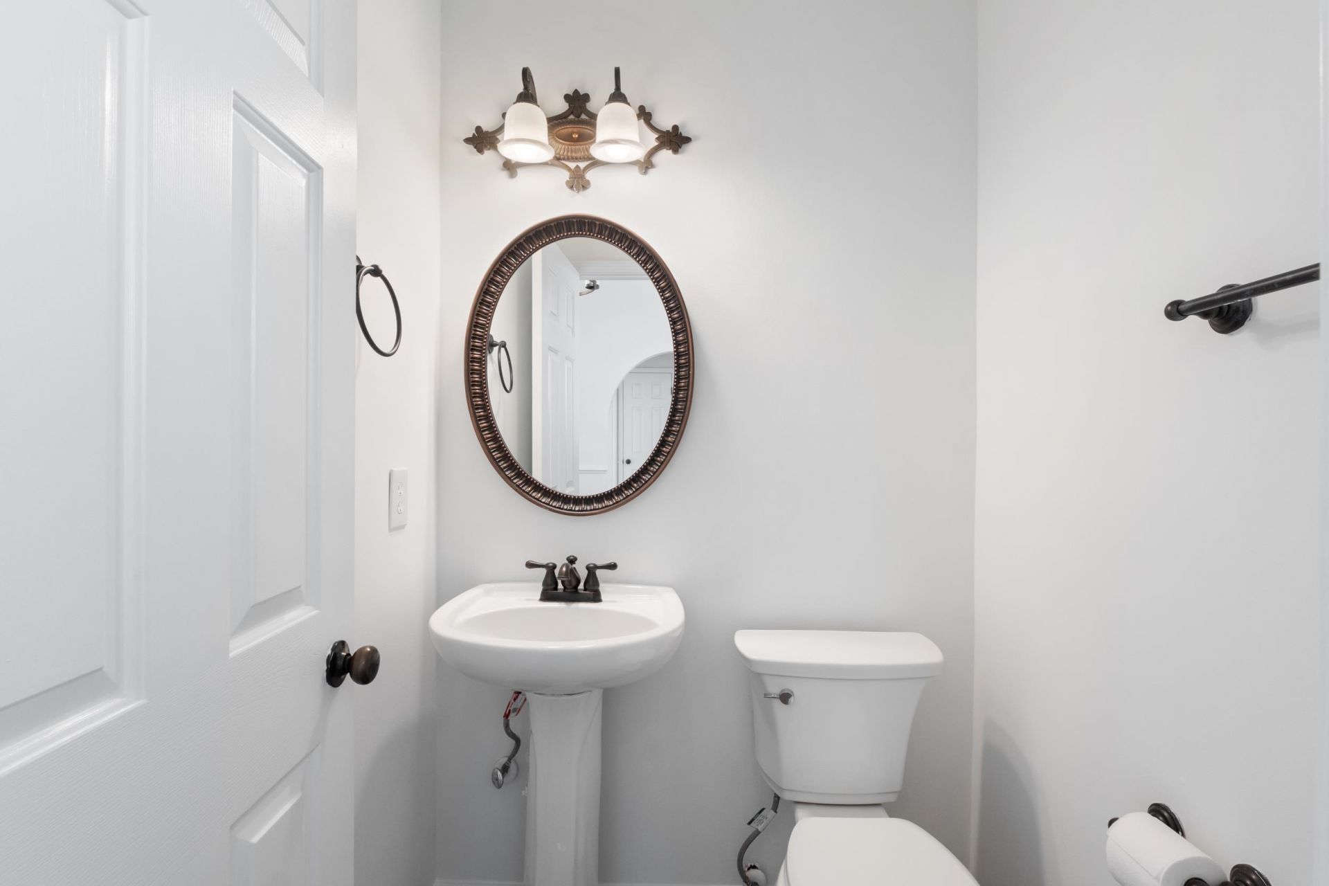 3425 Picket Fence Ln. Photo 10