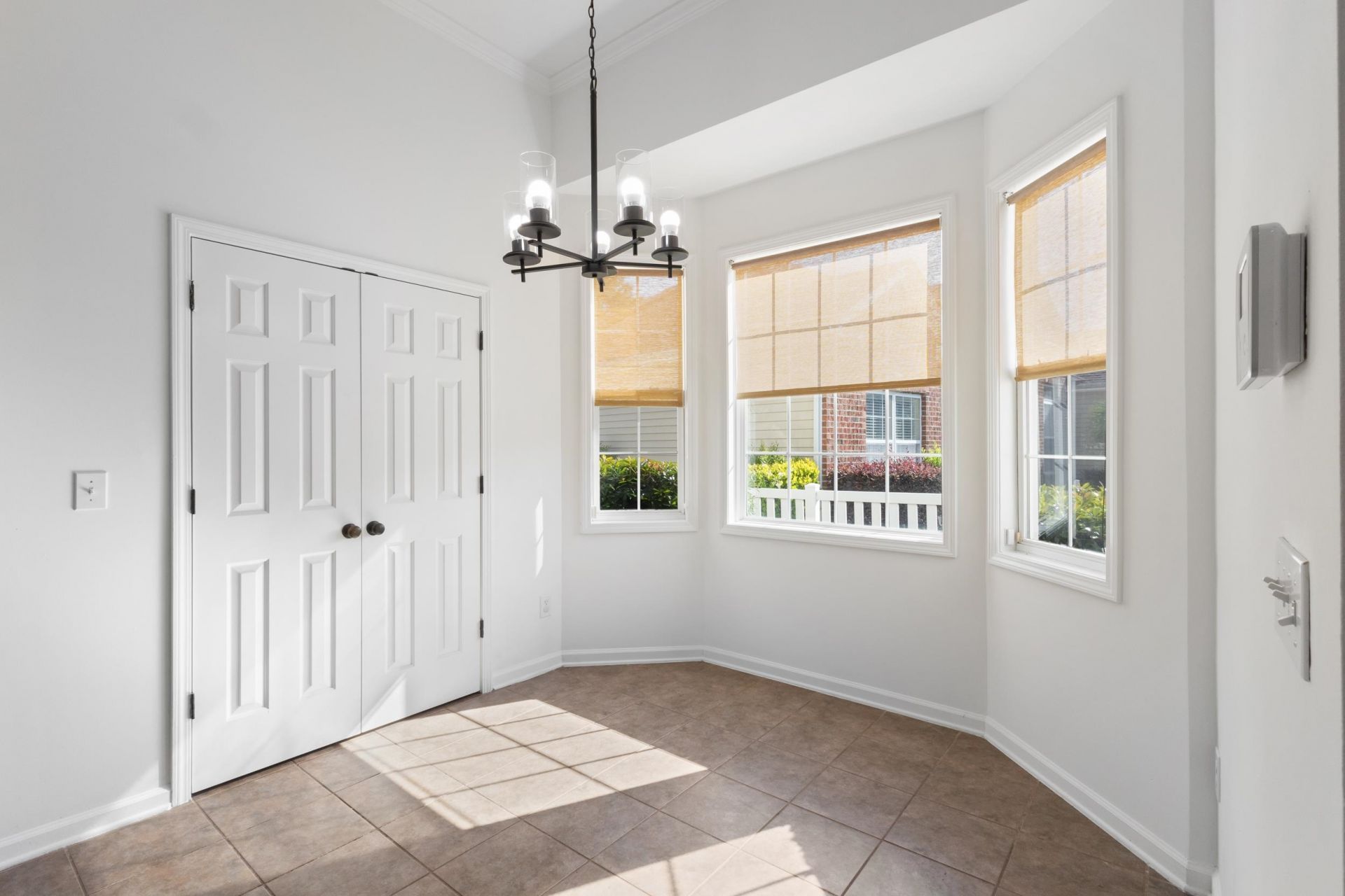3425 Picket Fence Ln. Photo 17