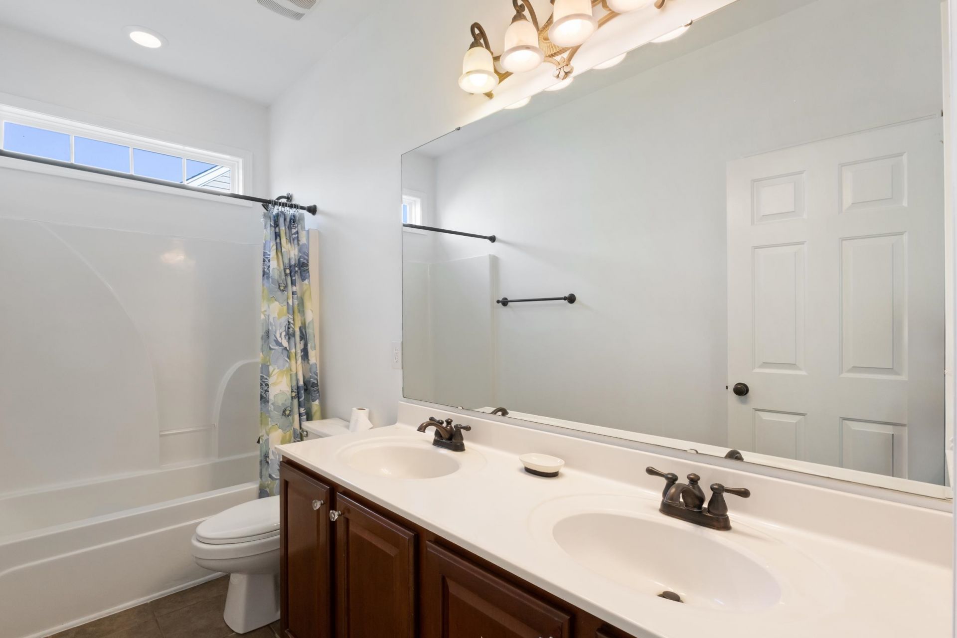 3425 Picket Fence Ln. Photo 24