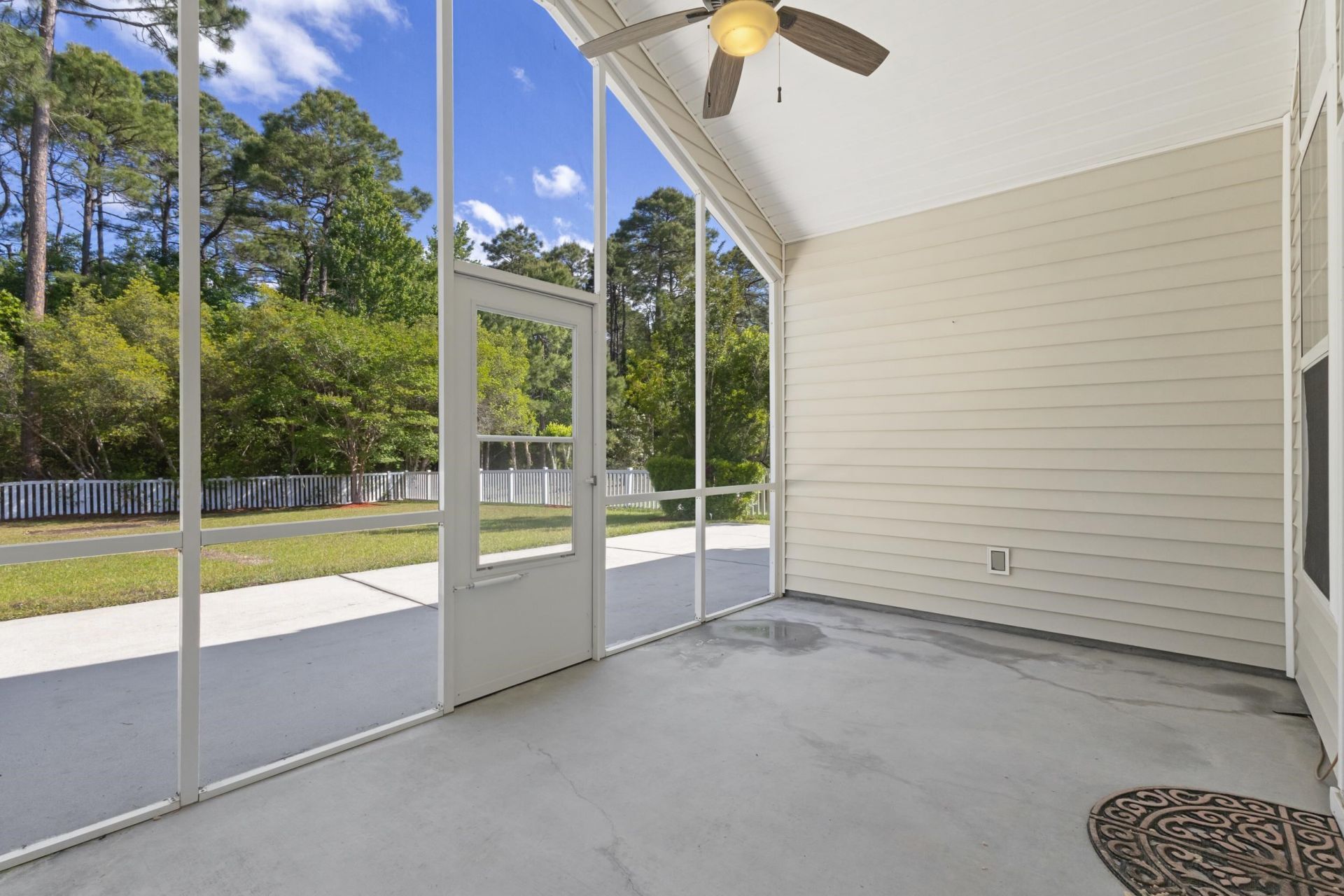 3425 Picket Fence Ln. Photo 34