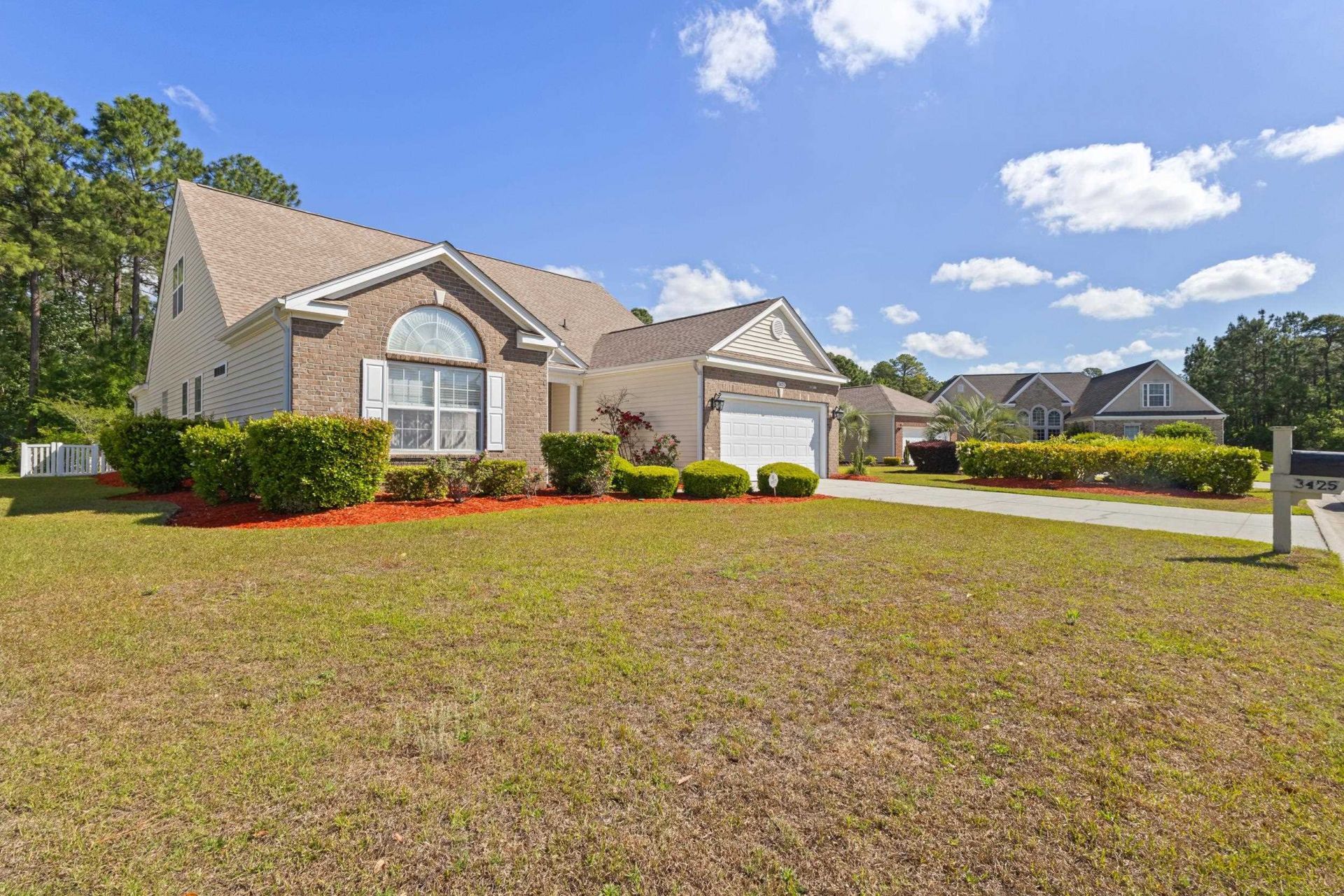 3425 Picket Fence Ln. Photo 4