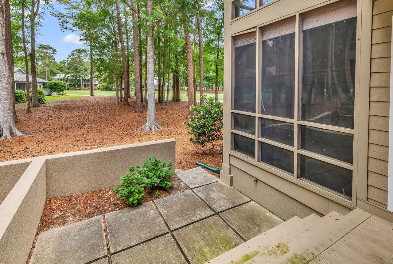 179 Golden Bear Dr. Photo 33