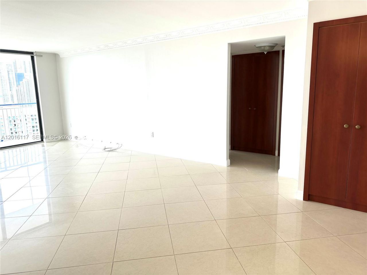210 174th St , Unit 2411, Sunny Isles Beach, FL 33160 Photo