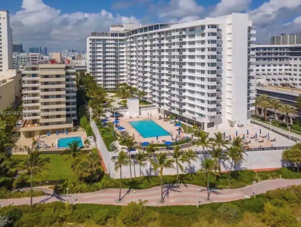 100 Lincoln Rd , Unit 1641, Miami Beach, FL 33139 Photo