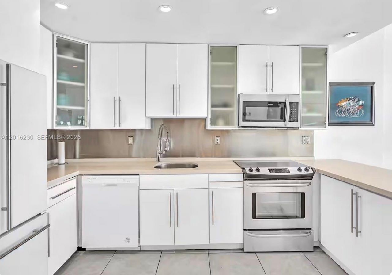 100 Lincoln Rd , Unit 1641, Miami Beach, FL 33139 Photo