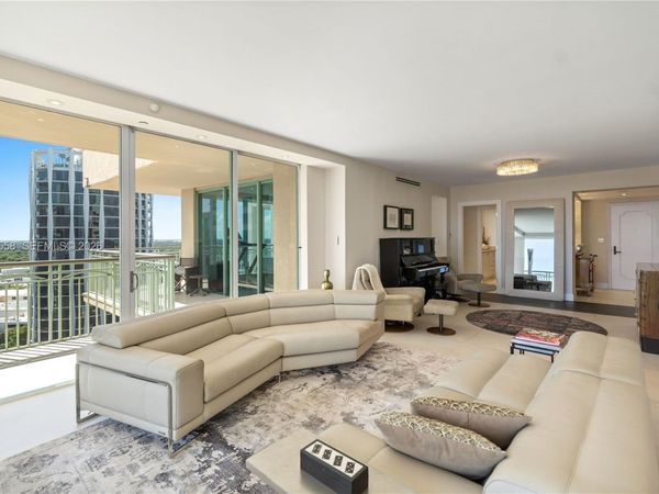 3350 SW 27th Ave, Unit 1802, Coconut Grove, FL 33133