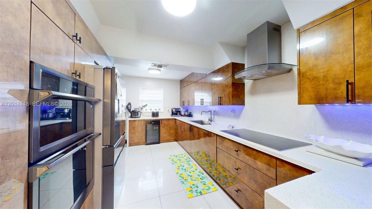 3617 NW 37th St, Lauderdale Lakes, FL 33309 Photo