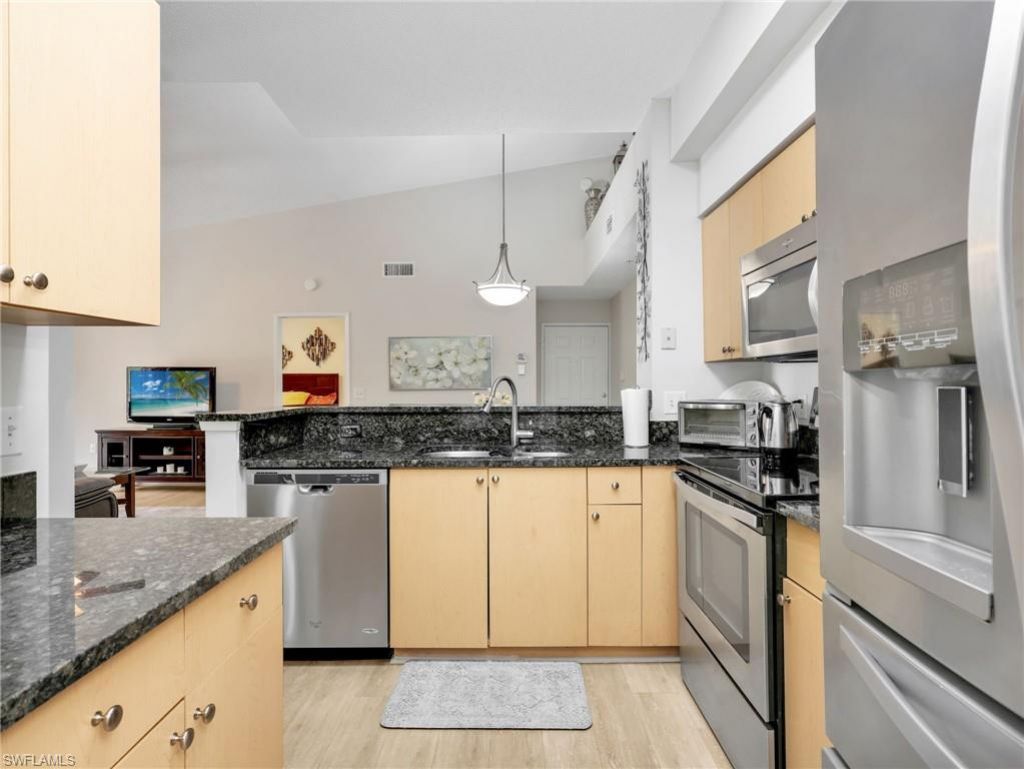 1205 Reserve Way , Unit 302, Naples, FL 34105 Photo