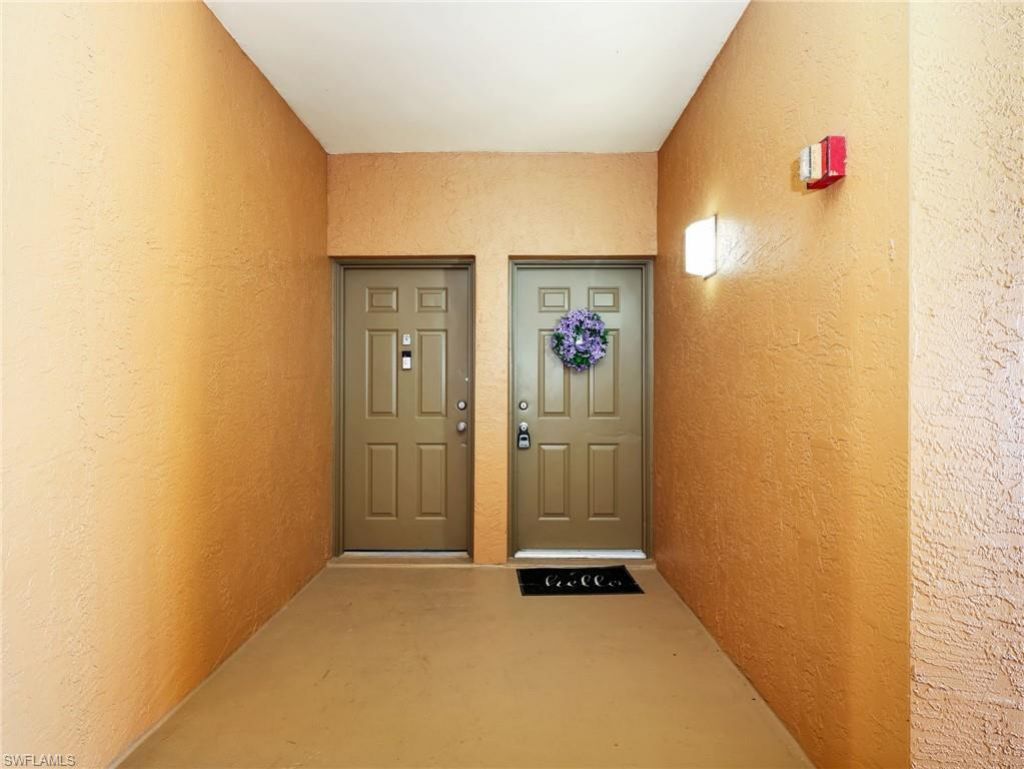 1205 Reserve Way , Unit 302, Naples, FL 34105 Photo