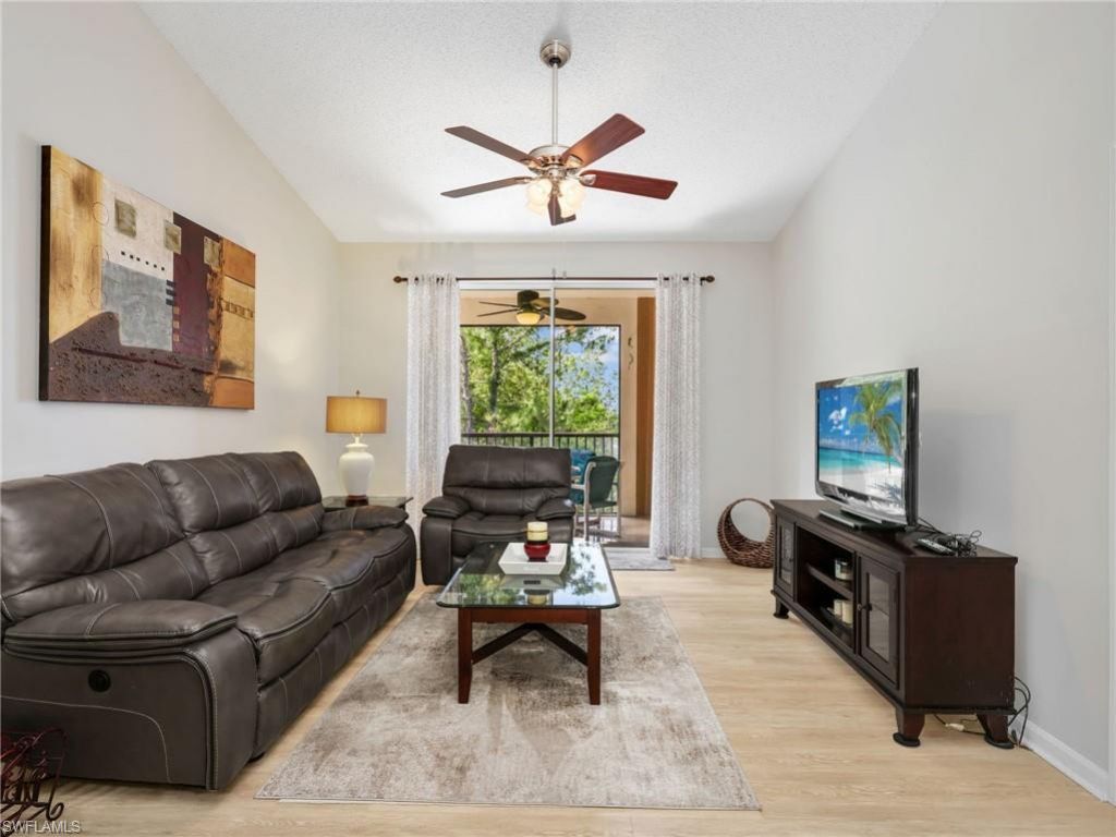1205 Reserve Way , Unit 302, Naples, FL 34105 Photo