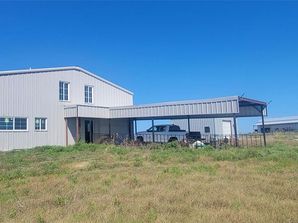 120 Novi RD, Florence, TX 76527