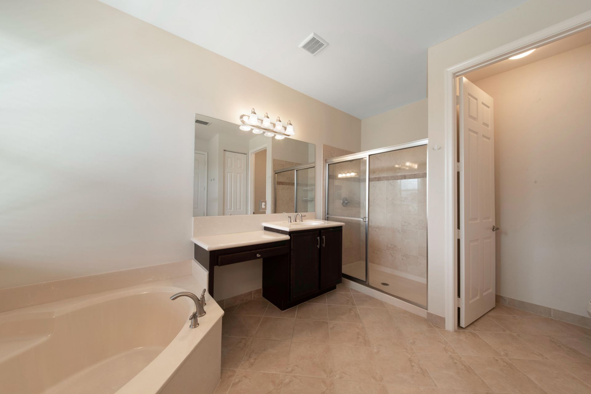 8268 Calabria Lakes Drive, Boynton Beach, FL 33473 Photo