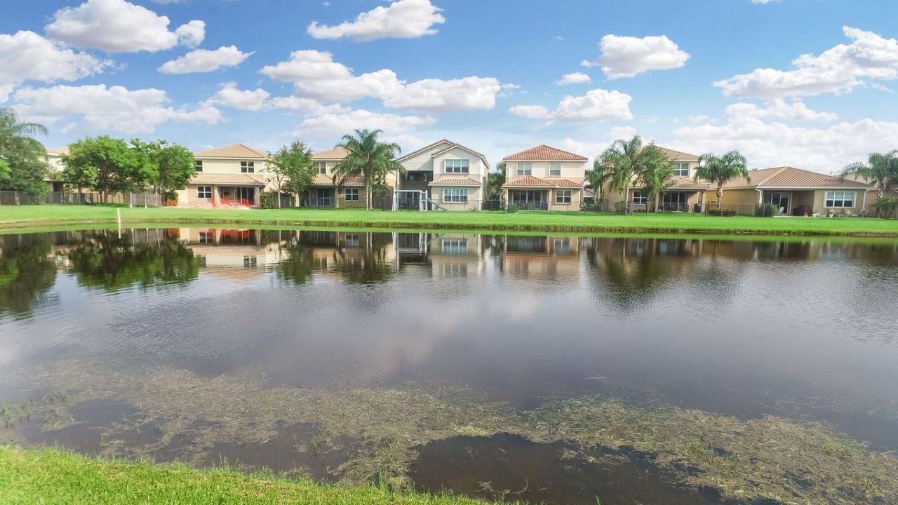 8268 Calabria Lakes Drive, Boynton Beach, FL 33473 Photo