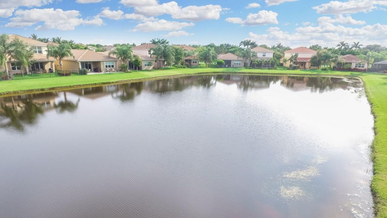 8268 Calabria Lakes Drive, Boynton Beach, FL 33473 Photo