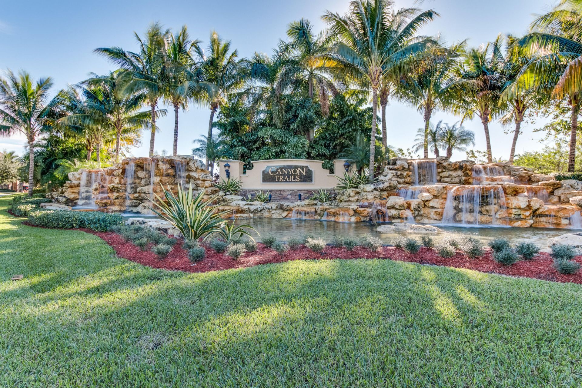 8268 Calabria Lakes Drive, Boynton Beach, FL 33473 Photo