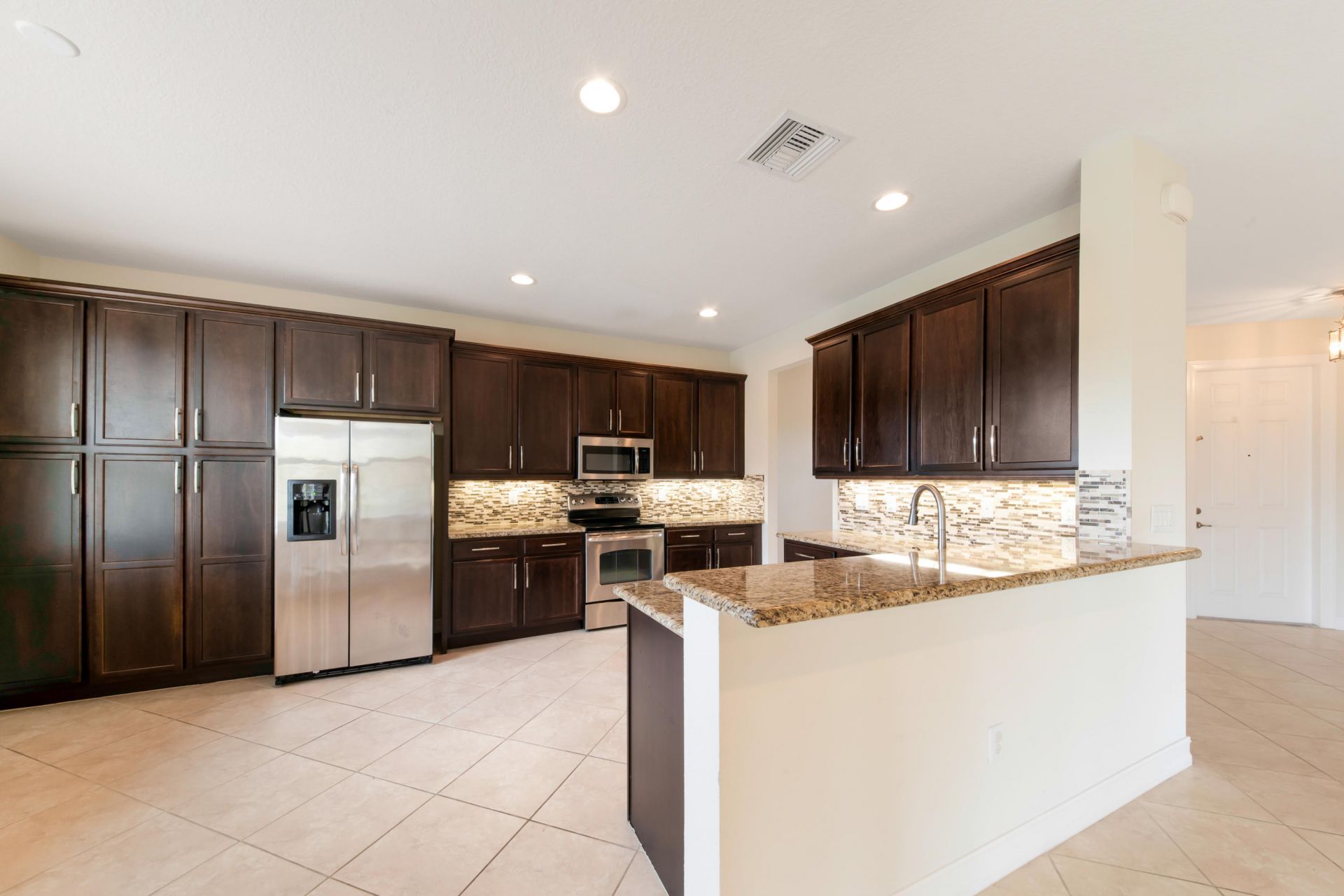 8268 Calabria Lakes Drive, Boynton Beach, FL 33473 Photo