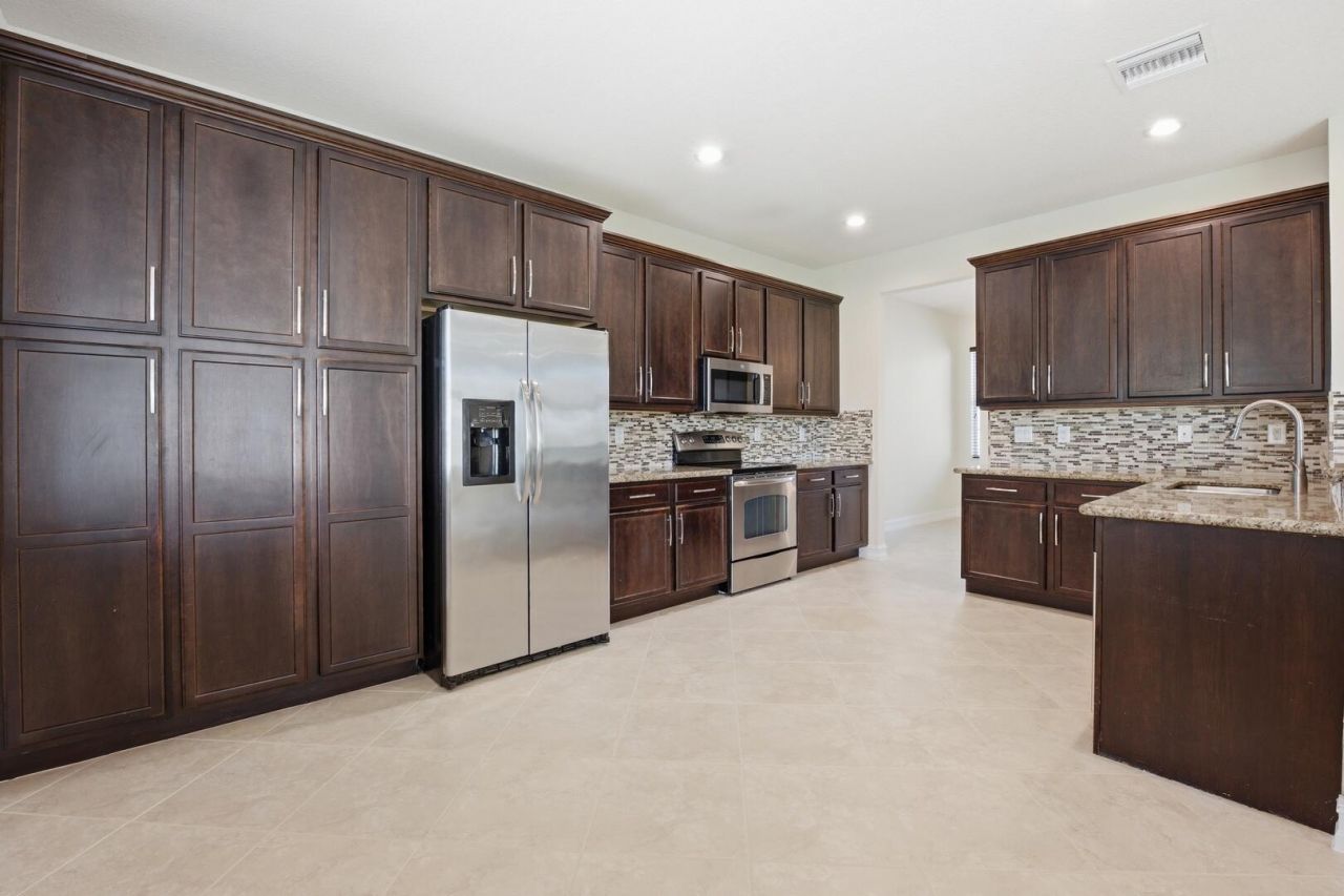 8268 Calabria Lakes Drive, Boynton Beach, FL 33473 Photo