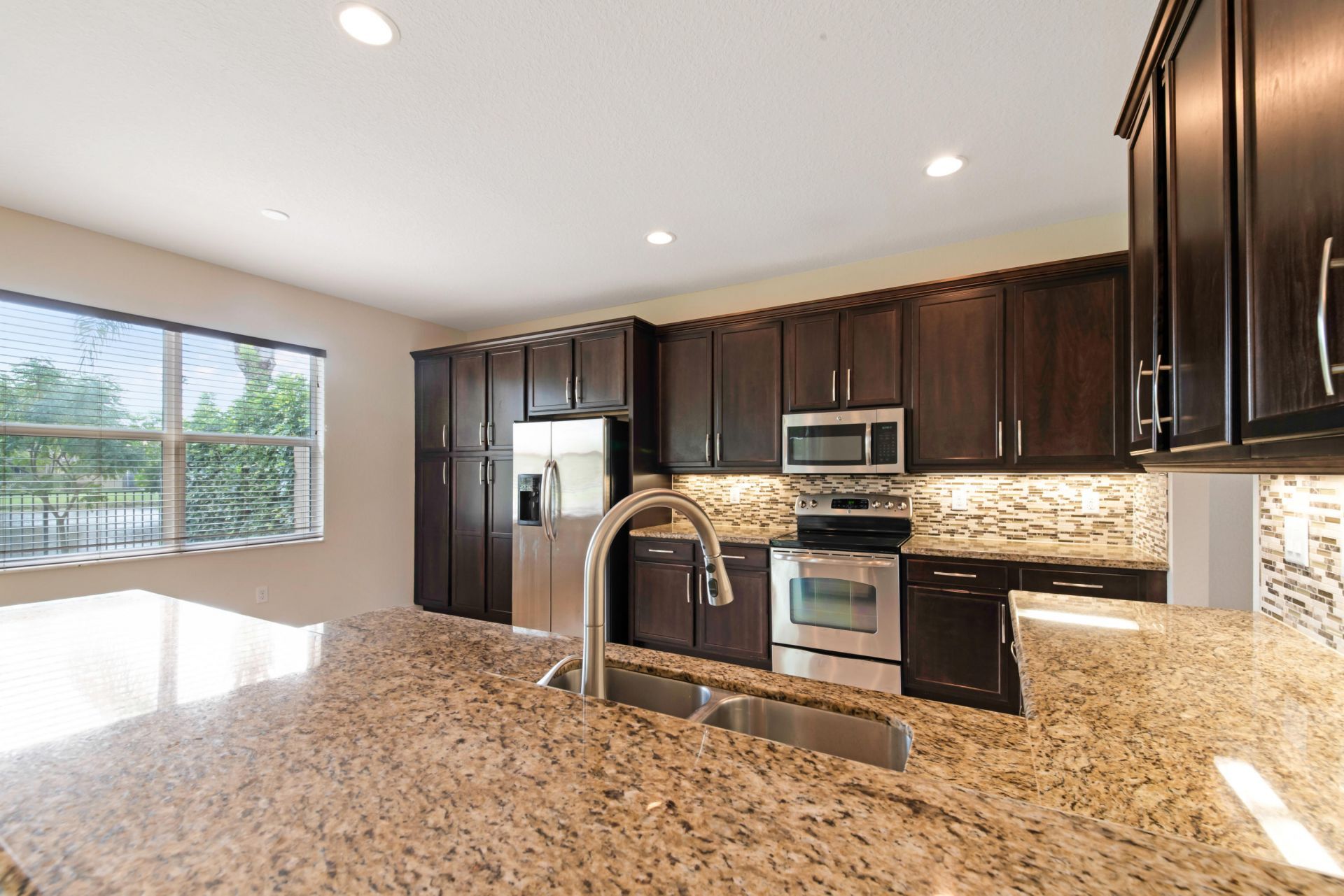 8268 Calabria Lakes Drive, Boynton Beach, FL 33473 Photo