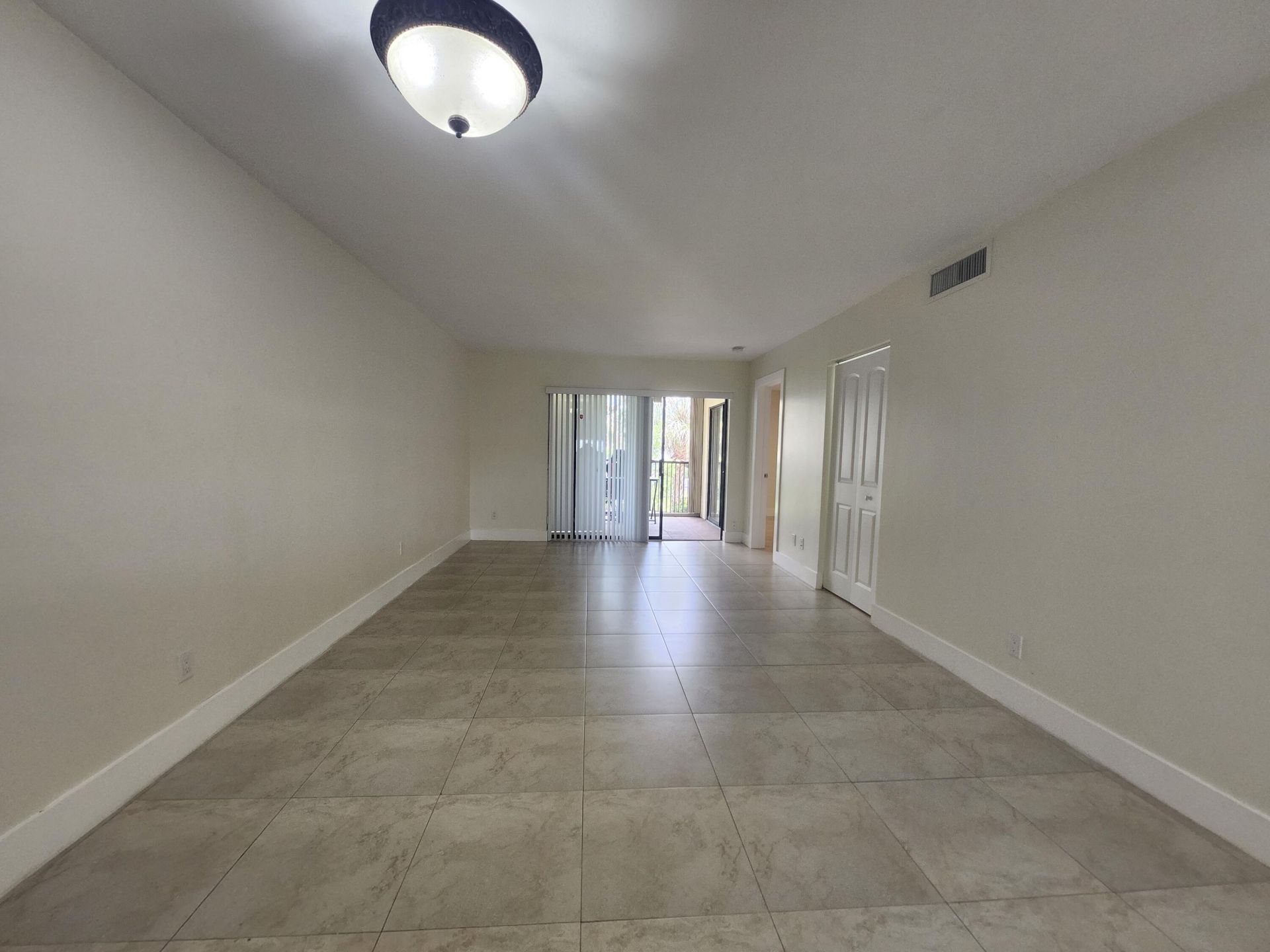 3470 Foxcroft Road, Unit 207, Miramar, FL 33025 Photo