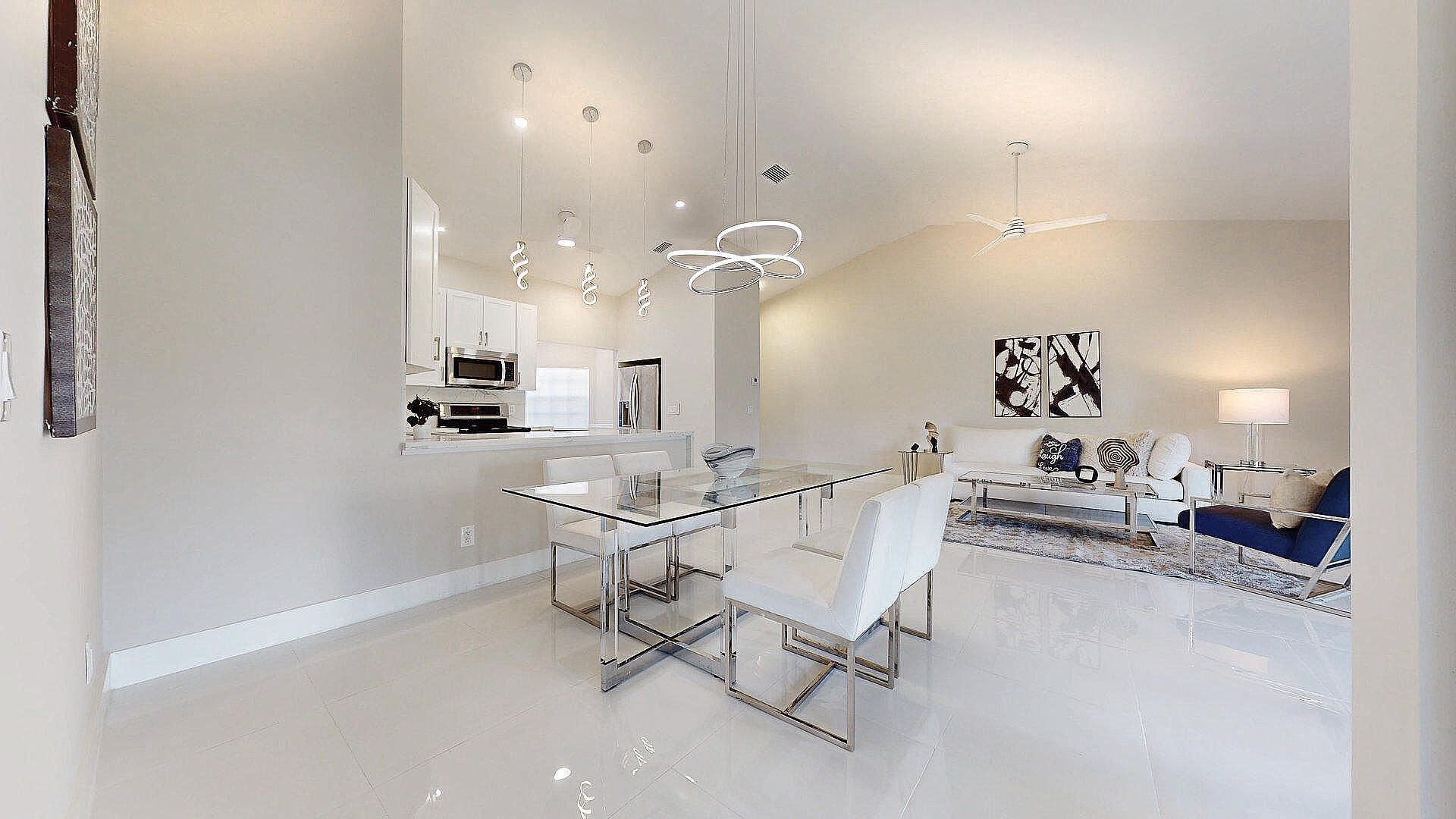 5794 W Parkwalk Cir W E, Boynton Beach, FL 33472 Photo