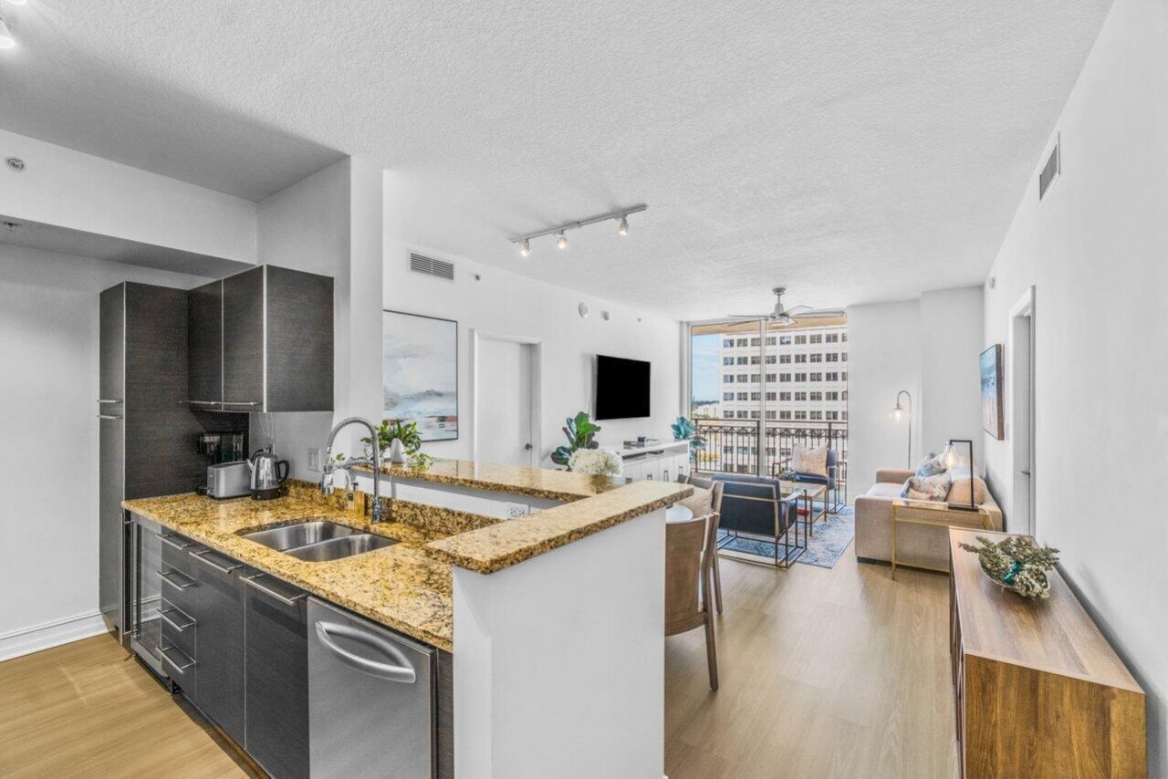 550 Okeechobee Boulevard, Unit 1508, West Palm Beach, FL 33401 Photo