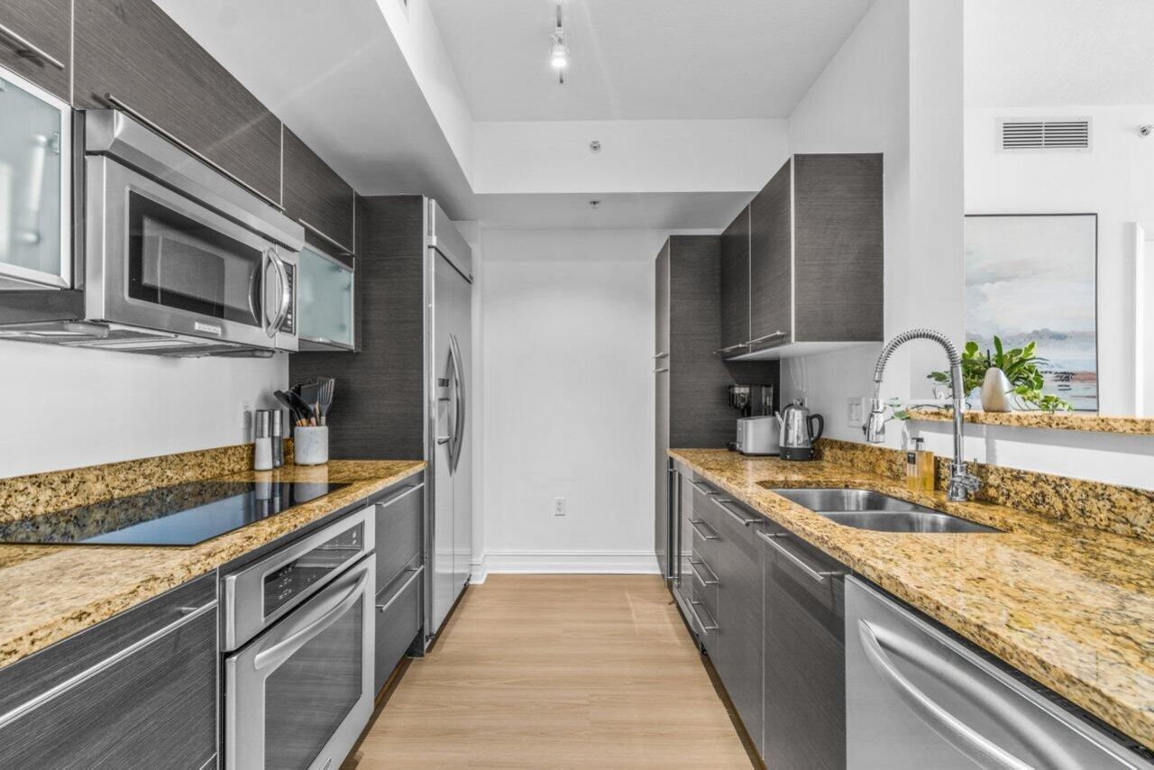 550 Okeechobee Boulevard, Unit 1508, West Palm Beach, FL 33401 Photo