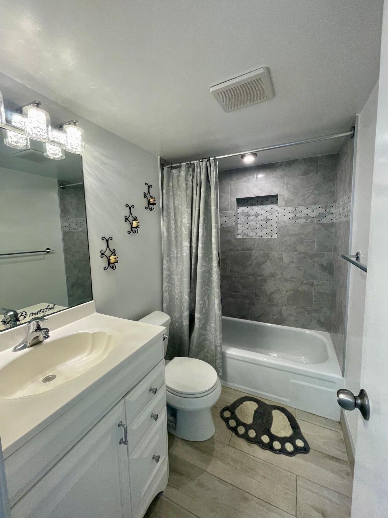 107 Kent G, Unit 107, West Palm Beach, FL 33417 Photo
