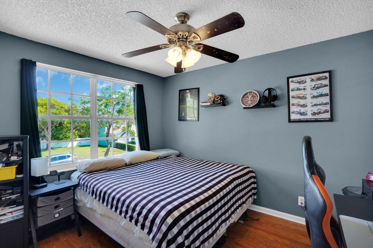 3331 Commodore Court, West Palm Beach, FL 33411 Photo