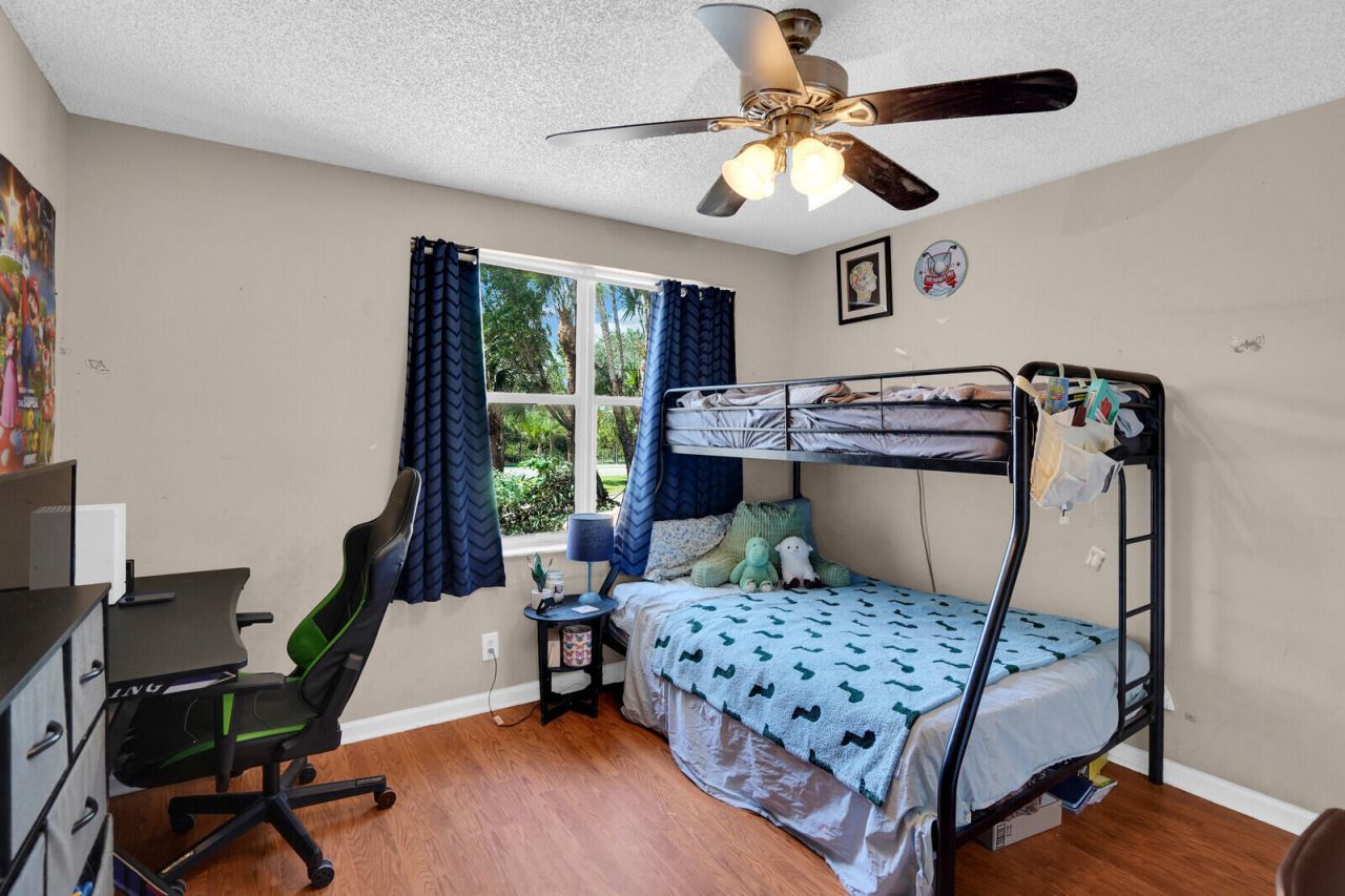 3331 Commodore Court, West Palm Beach, FL 33411 Photo
