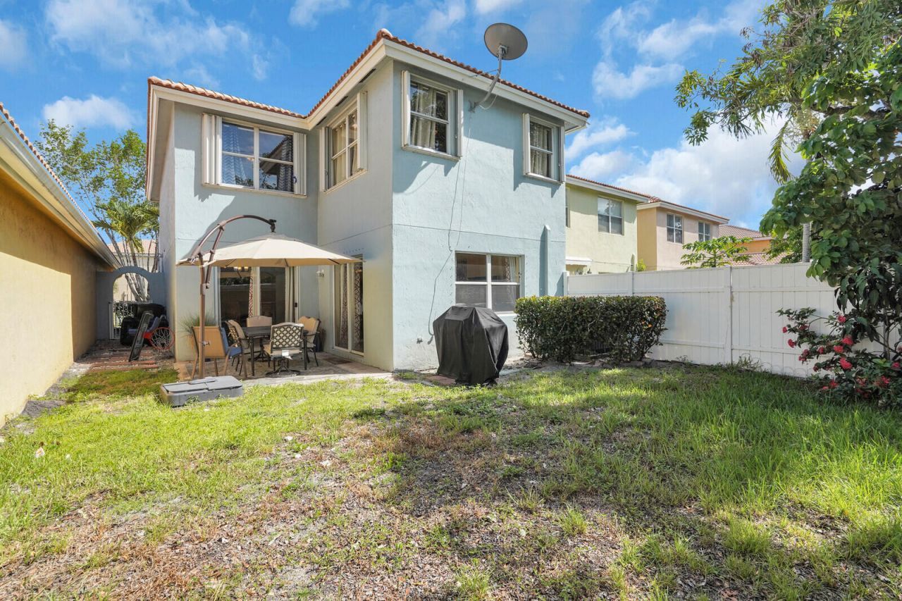3331 Commodore Court, West Palm Beach, FL 33411 Photo