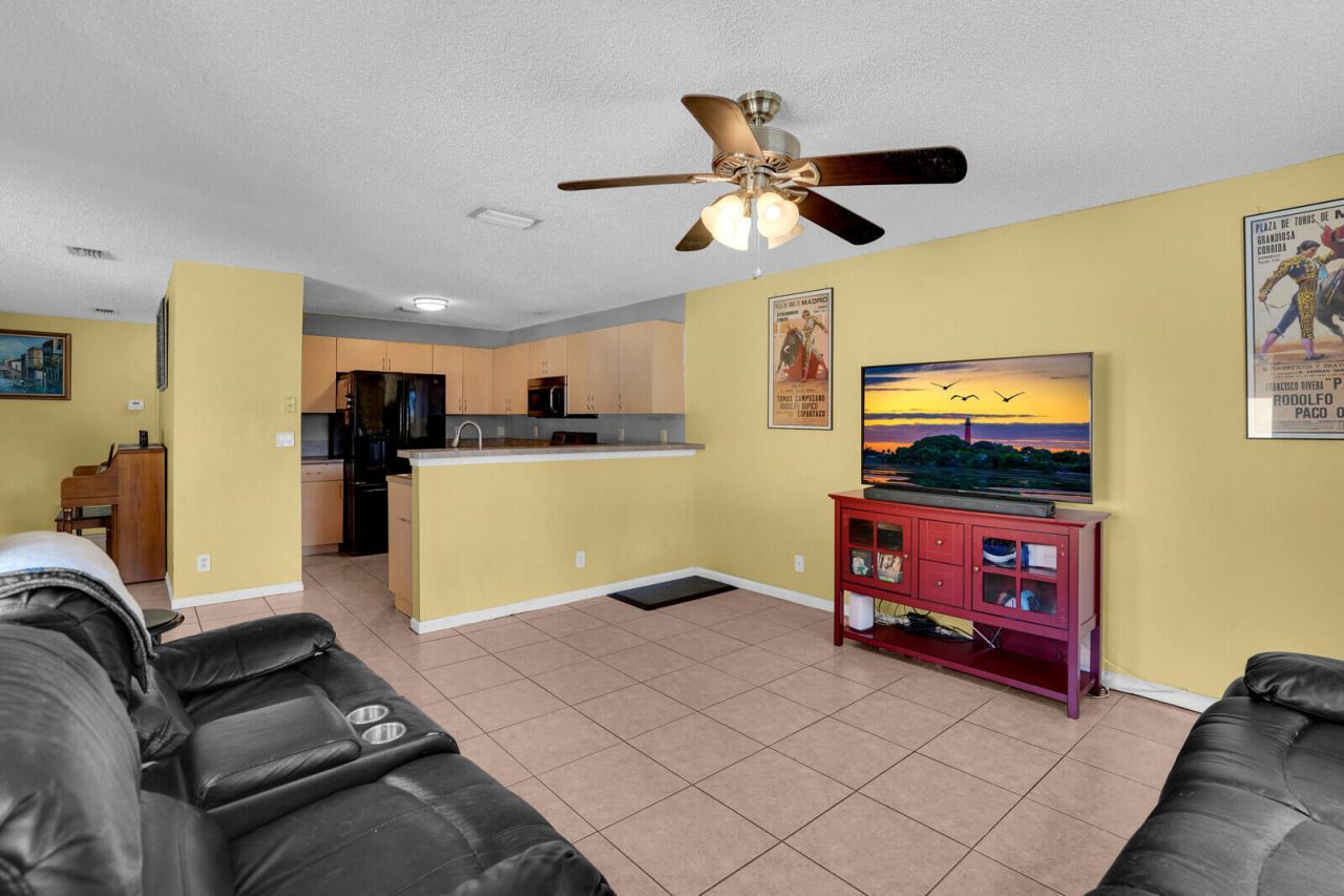 3331 Commodore Court, West Palm Beach, FL 33411 Photo